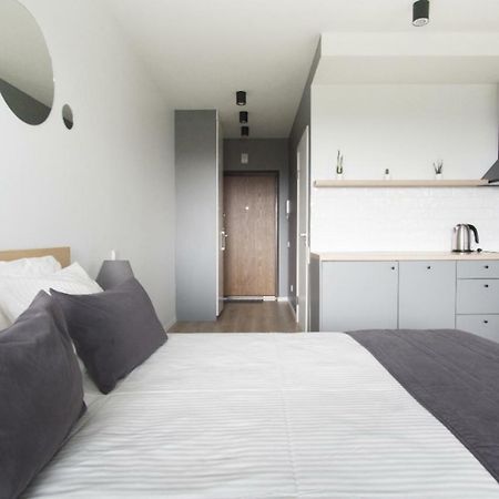 Uptown Studio Apartment Вильнюс Экстерьер фото